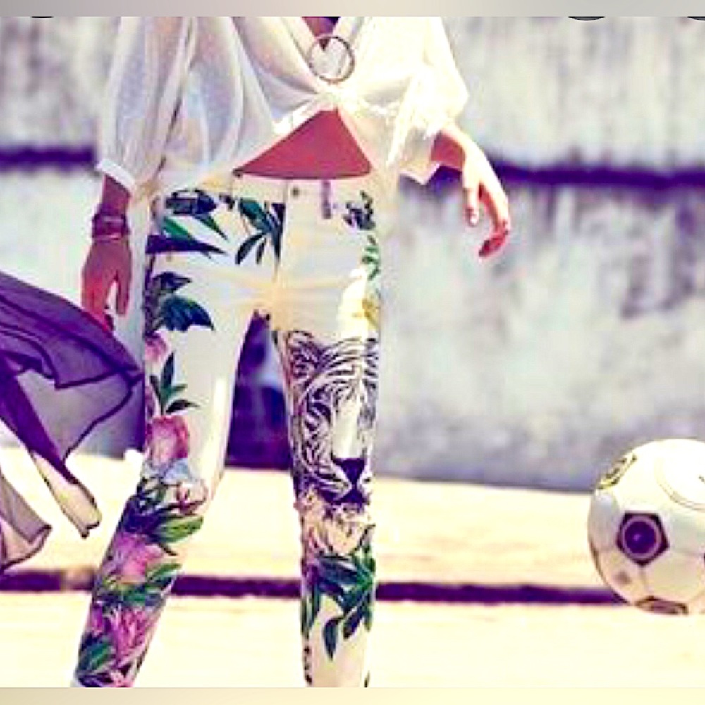 BLANKNYC Jungle Jeans